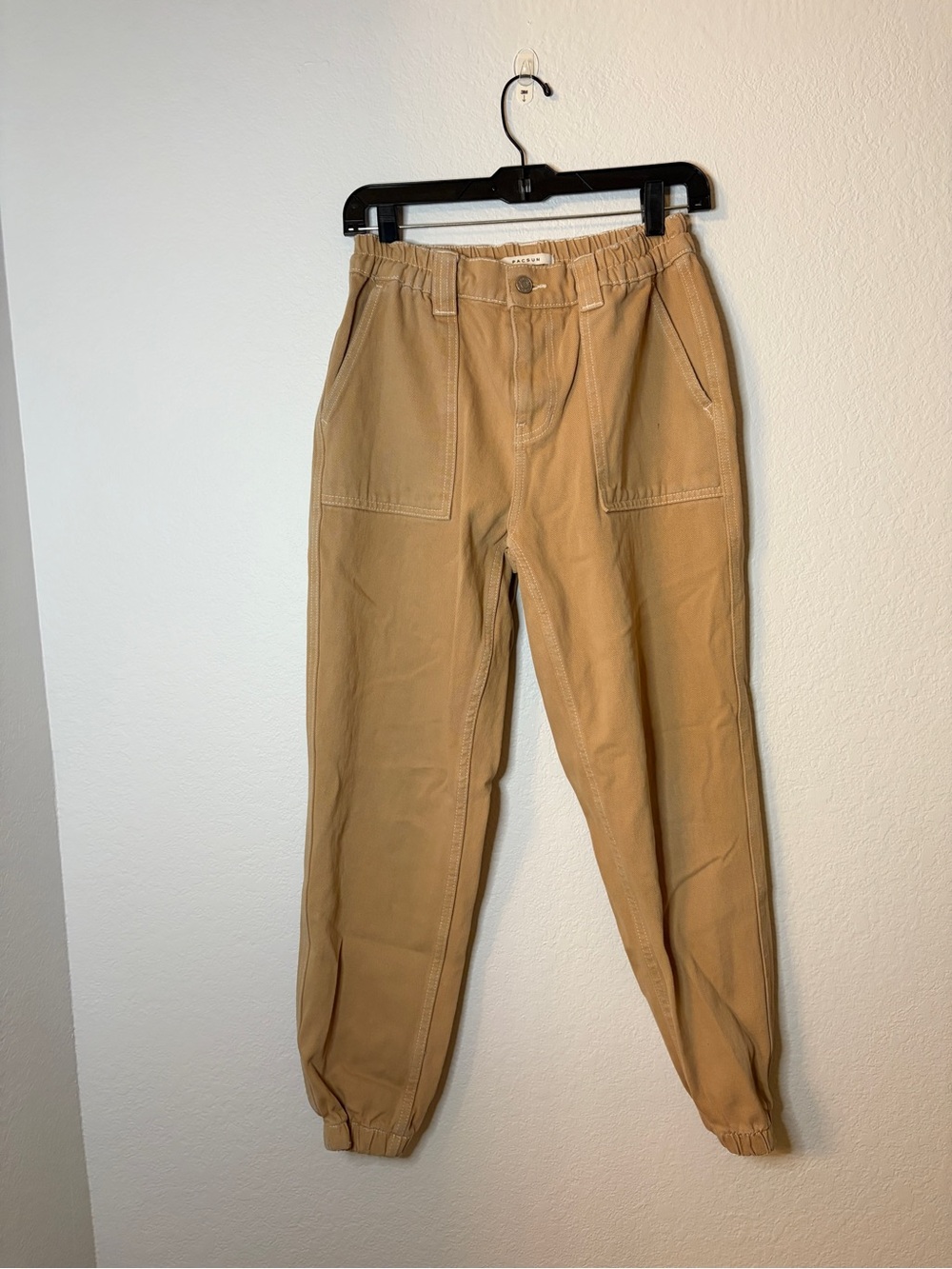 PacSun Women’s Tan Utility Jogger Pants Size Medium
